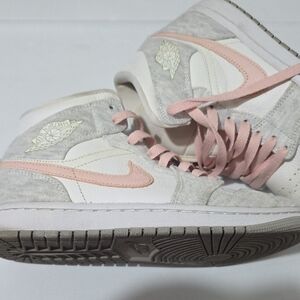Jordan 1 Mid SELight Iron Ore Women 6.5